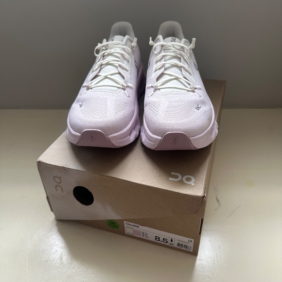 NIB On Cloudtilt Ivory / Orchid - Women's 8.5 - Picture 2 of 10